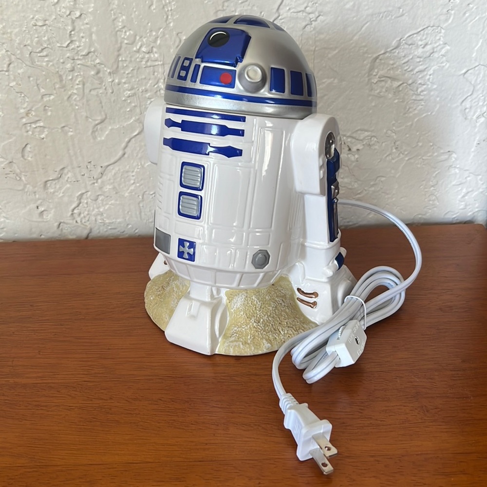 NEW Star Wars R2-D2 Scentsy Warmer